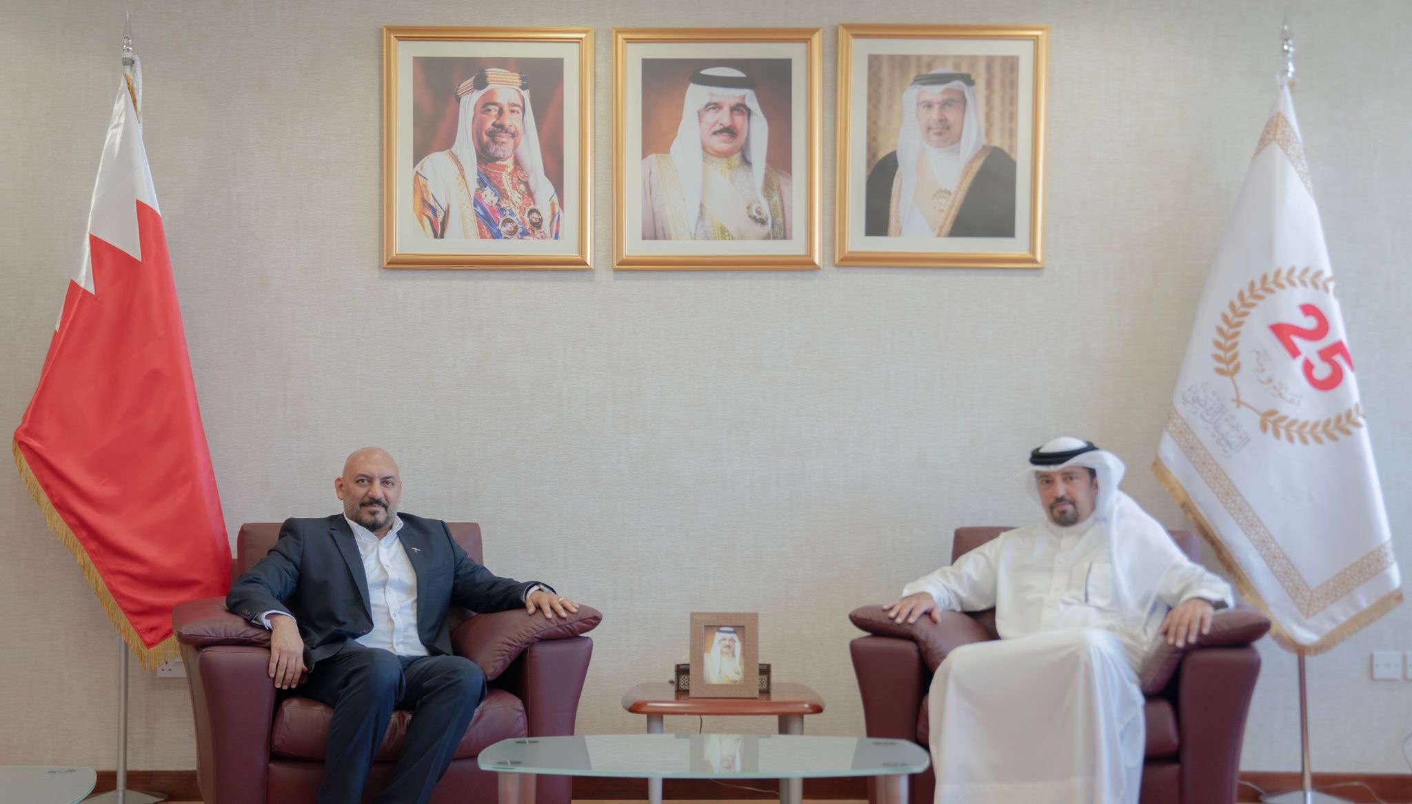 رئيس الجمارك يستقبل المدير التنفيذي لشركة طاقة للخدمات البترولية<